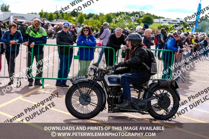 Vintage motorcycle club;eventdigitalimages;no limits trackdays;peter wileman photography;vintage motocycles;vmcc banbury run photographs